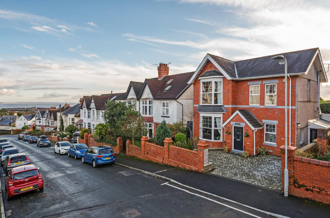 Queens Road, Sketty, Swansea, SA2 0SD